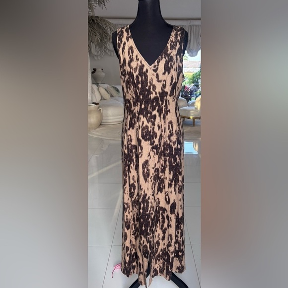 Banana Republic Elegant linen blend  Leopard Print  petite Maxi  size 10 (c) - Picture 10 of 11